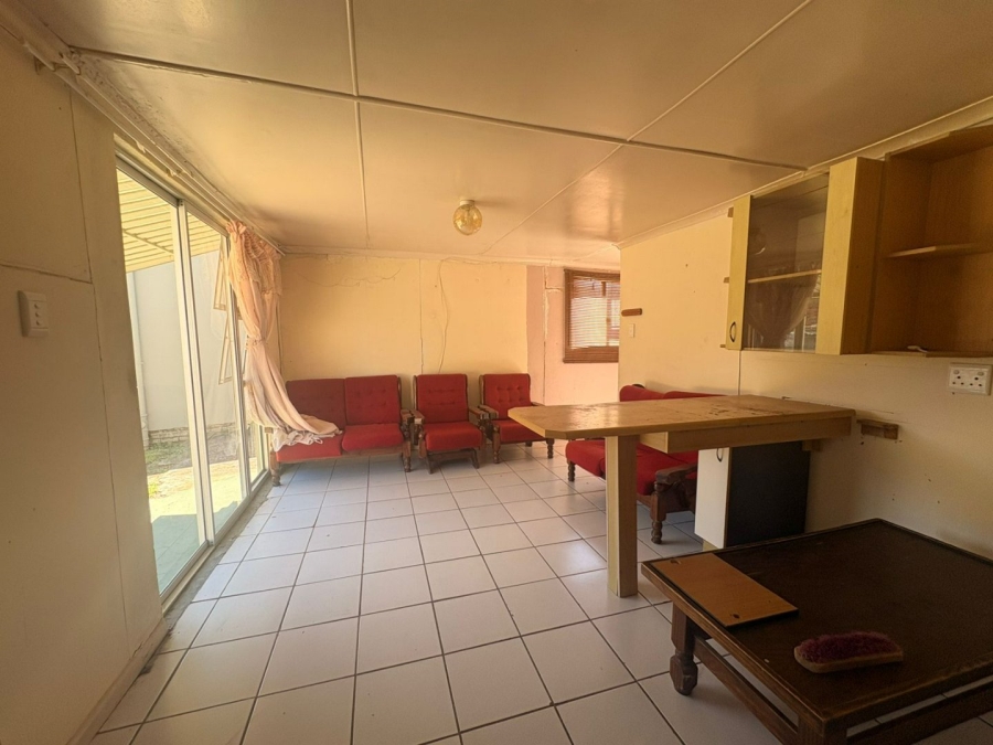 5 Bedroom Property for Sale in Dorchester Heights Eastern Cape